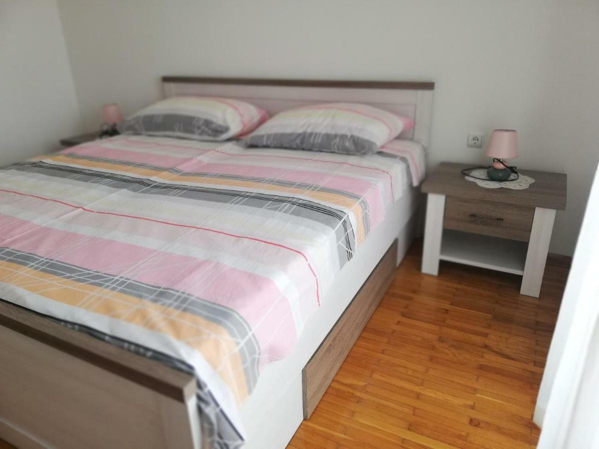 Apartman Broznic Šilo Exterior foto